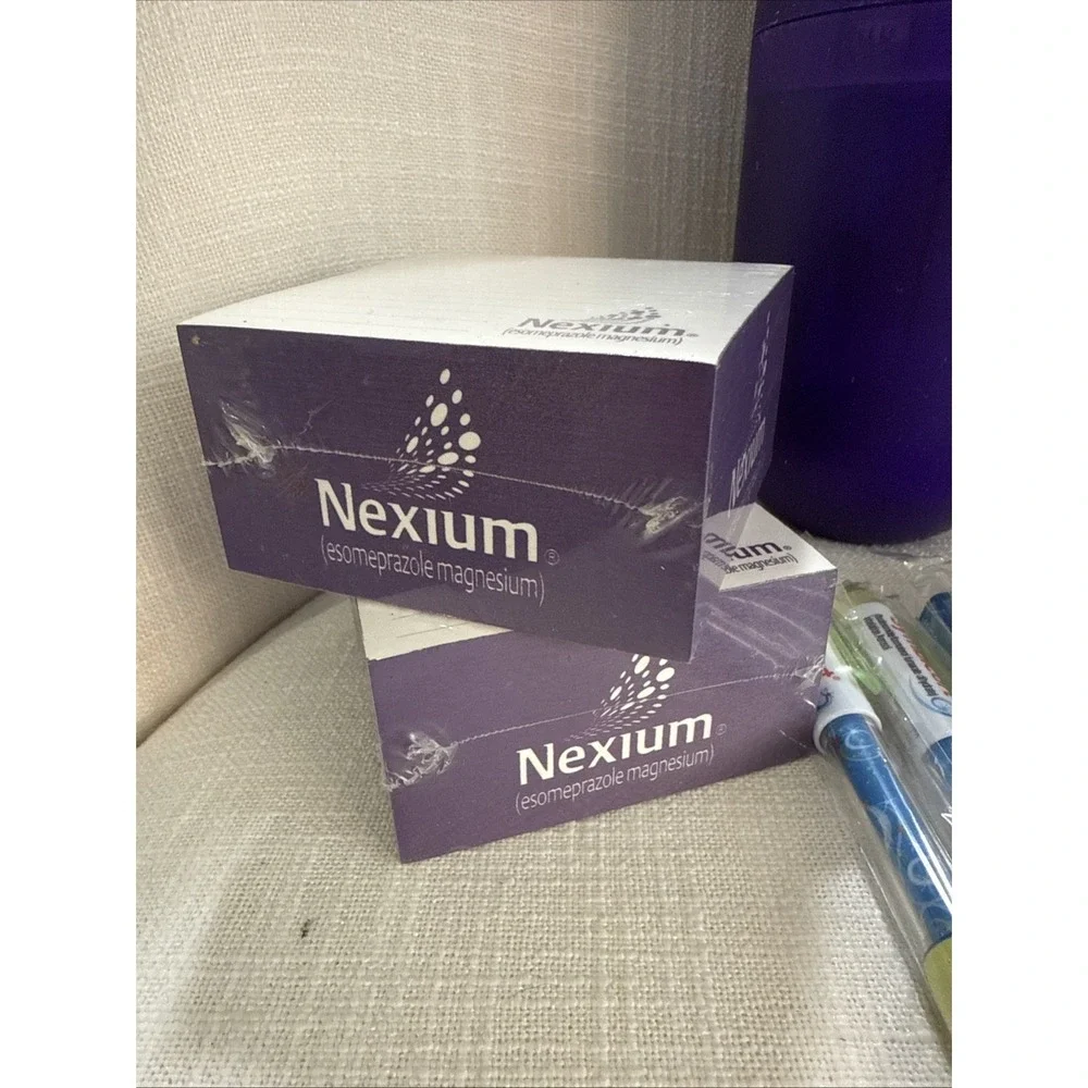 NEXIUM AstraZeneca Pharmaceutical Promo THERMOS, Post-It Note Pads,‎ Pens Bundle